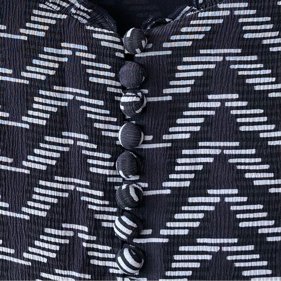 A PIECE APART Textured 100% Silk Geometric Ruffle Peplum Button Front Blouse 8 - Picture 4 of 8